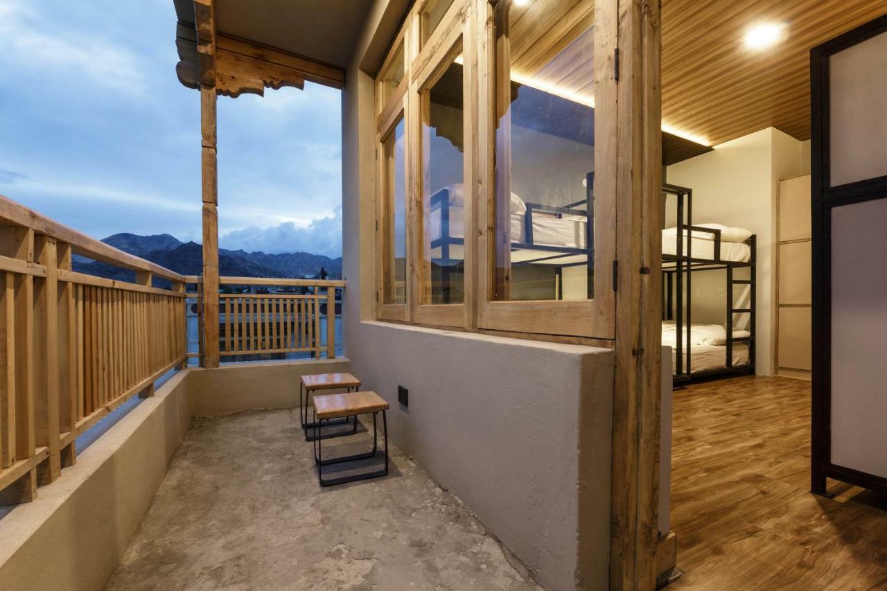 Hitchhikers Hostel Ladakh Leh Esterno foto